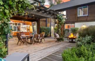 8 Bridgewater Lane, Stoke