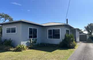 123  Tiro Tiro Road, Levin