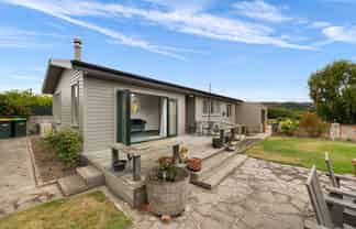 10 Theyers Street, Alexandra