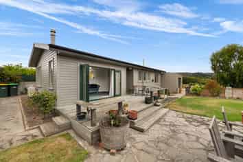 10 Theyers Street, Alexandra