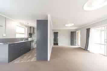 81 Oakfield Crescent, Pukete