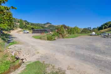 245B Wallace Road, Koputaroa