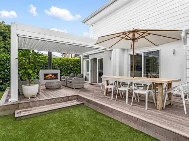  44 Milford Road, Milford