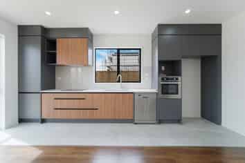 10 Kaapehu Street, Karaka