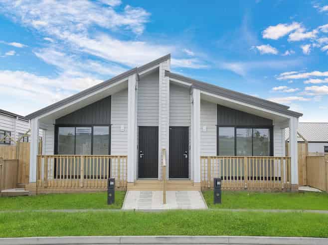 10 Kaapehu Street, Karaka