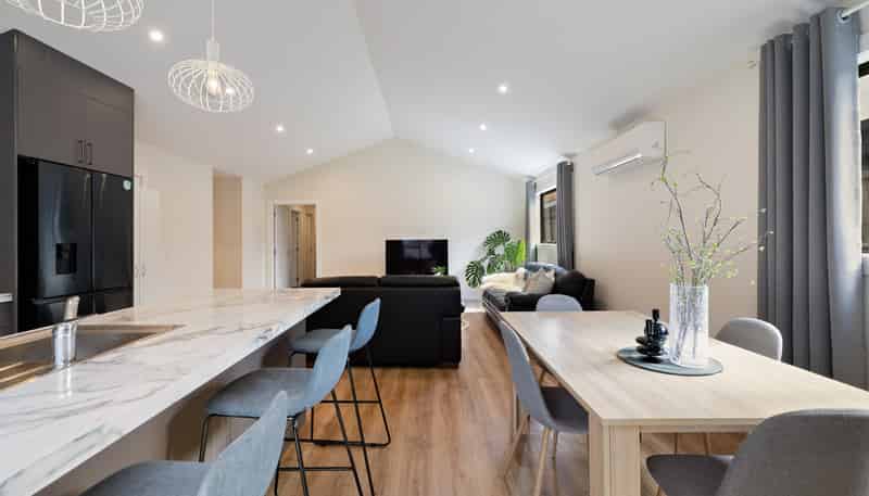27 Bale Road, Queenstown