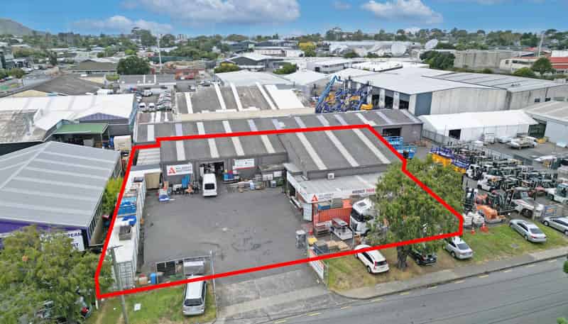 82 Leonard Road, Mount Wellington