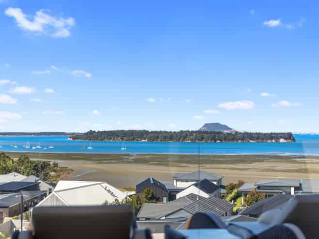 16 Parkland Rise, Omokoroa