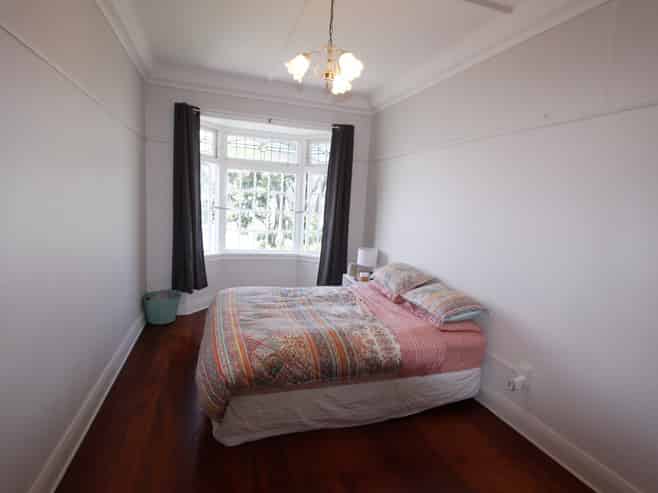 2/136 Evans Bay Parade, Roseneath