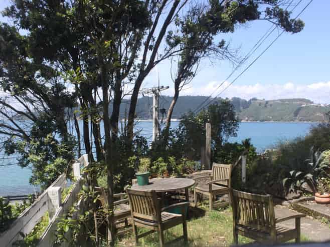 2/136 Evans Bay Parade, Roseneath