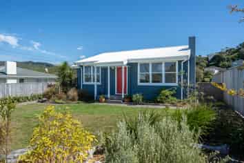 38 Piko Street, Titahi Bay