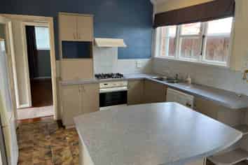 38 Te Arawa Street, Orakei