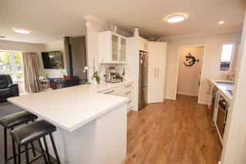 175 Middle Road, Allenton