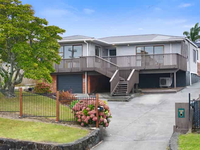 99 Awaroa Road, Sunnyvale
