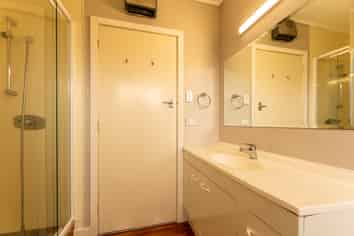 11 Arun Street, Marchwiel