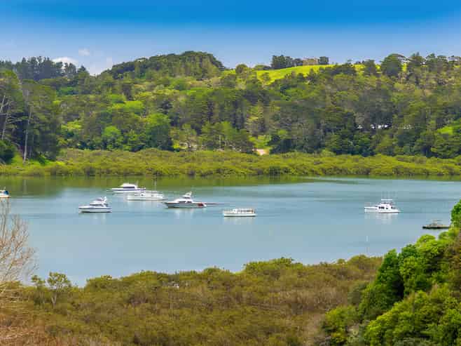 1121 Whakapirau Road, Whakapirau