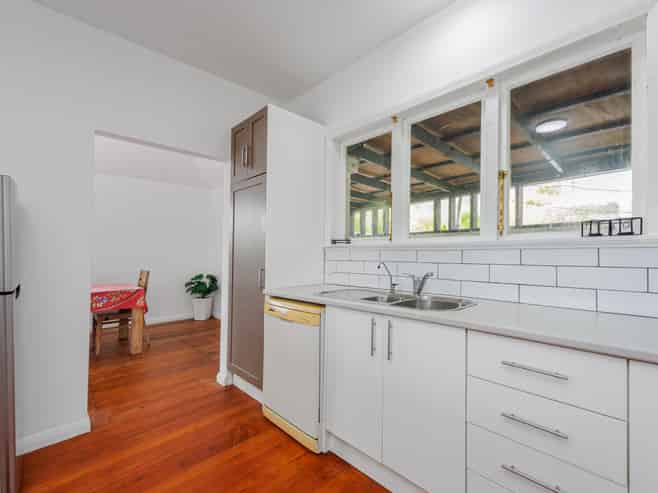 1121 Whakapirau Road, Whakapirau