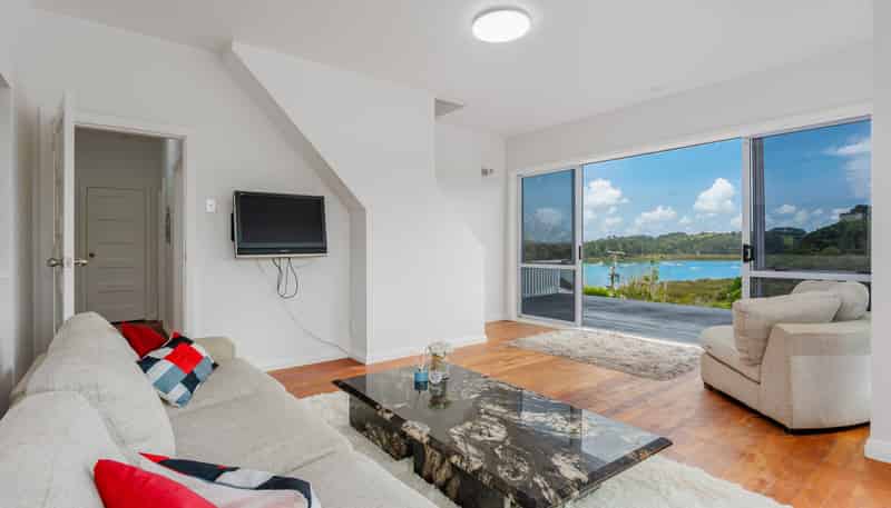 1121 Whakapirau Road, Whakapirau