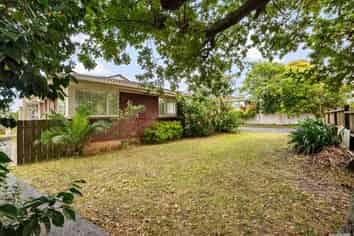 1/3 Salisbury Road , Birkdale