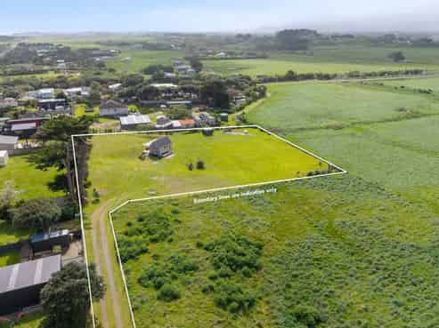22B Gawler Street, Te Horo Beach