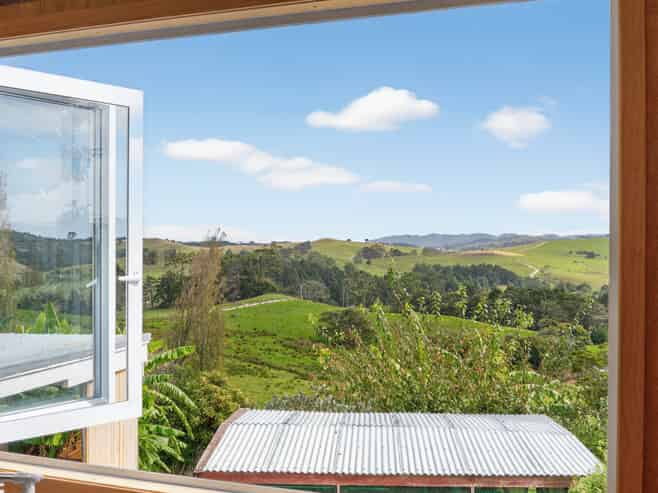 1 Griffin Road, Maungaturoto