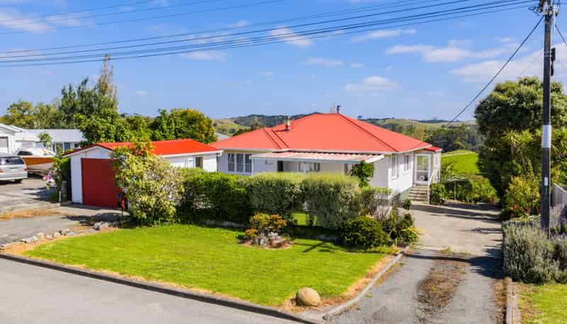 1 Griffin Road, Maungaturoto