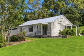 103 Sladdens Bush Road, Coopers Creek