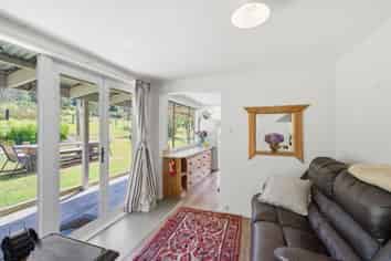 103 Sladdens Bush Road, Coopers Creek