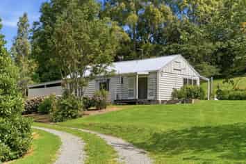 103 Sladdens Bush Road, Coopers Creek