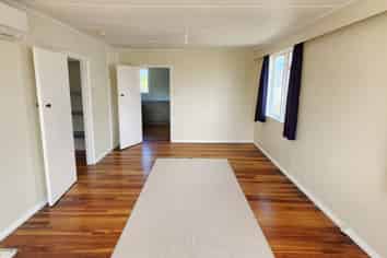 6 McGuire Street, Hawera