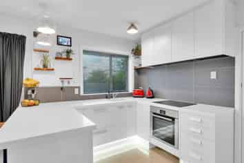 19 Brockenhurst Street, Aranui