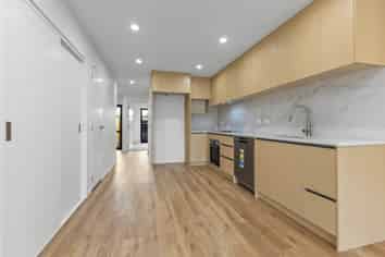 Unit 4/3 Albert Road, Manukau