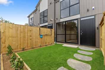 Unit 4/3 Albert Road, Manukau