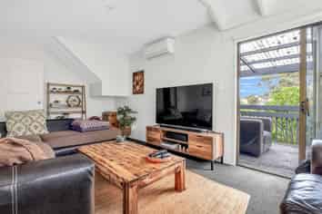 1/13 Felstead Street, Birkenhead