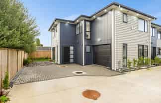 43F Beach Road, Papakura