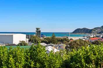 42 Tirangi Road, Rongotai