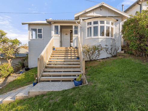 42 Tirangi Road, Rongotai
