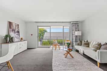 6/31 Clissold Street, Merivale