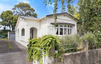 37 Rocklands Avenue, Mount Eden