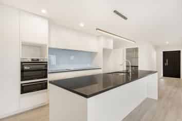 61 Pelorus Ave, Poraiti