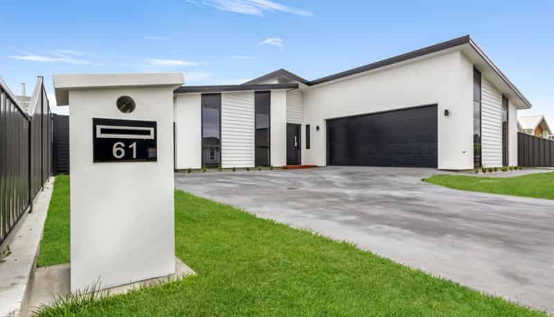 61 Pelorus Ave, Poraiti