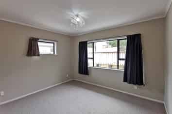 13 Barron Drive, Green Bay