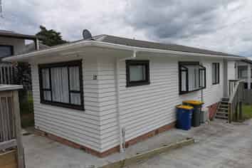 13 Barron Drive, Green Bay