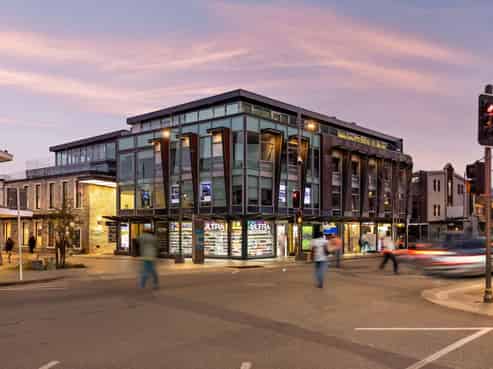 Prime office space with panorama views
