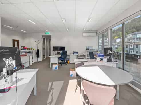 Prime office space with panorama views
