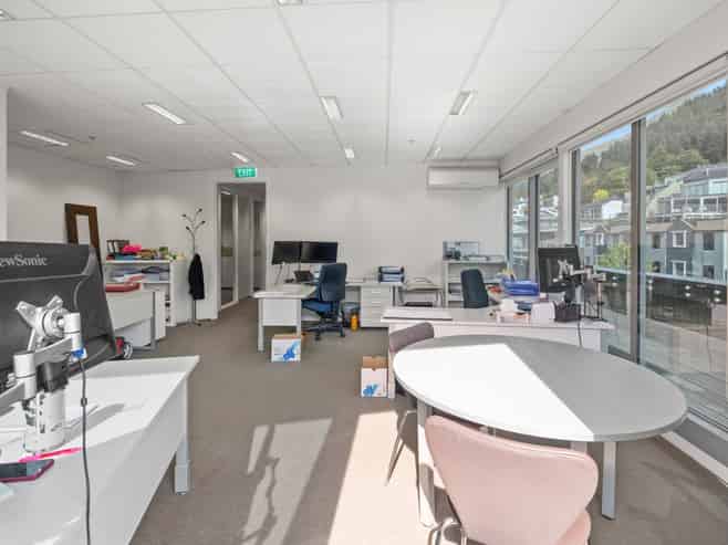 Prime office space with panorama views