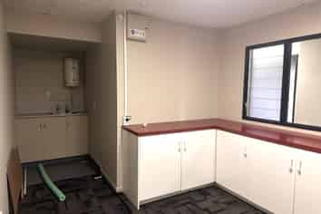 High Exposure Offices Fronting Blenheim Rd