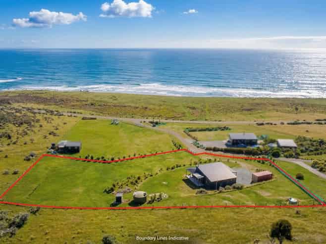 574 Tora Farm Settlement Road, Tora