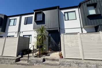 5 Tana Way, Manurewa