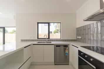 2/44 Shakespeare Avenue, Enderley